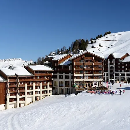 Odalys Le Cervin 3* La Plagne